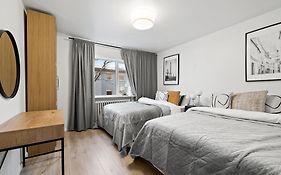 Cozy And Central Apartment