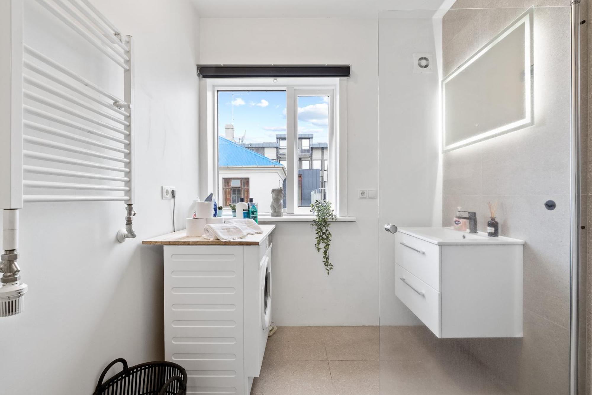 Cozy And Central Apartment Reykjavík Exterior photo